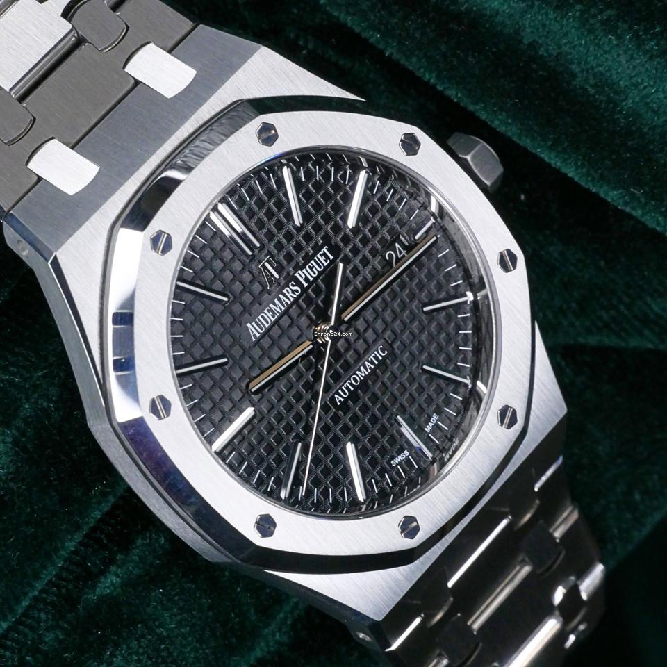 ساعة Audemars Piguet ميناء اسود 
