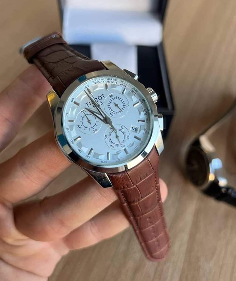 ساعة Tissot Men’s Leather Watch – Active Subdials لون بني واسود