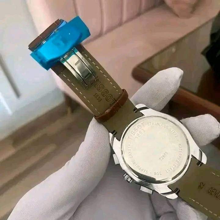 ساعة Tissot Men’s Leather Watch – Active Subdials لون بني واسود
