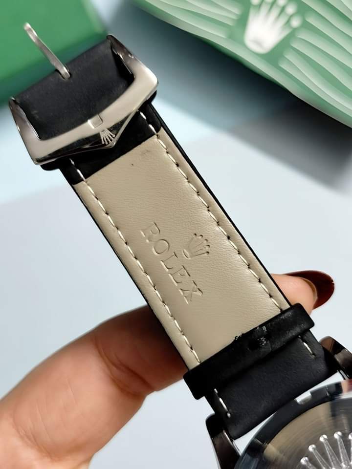 ساعة Rolex Leather Watch – Logo Hands Design لون اسود وهافان