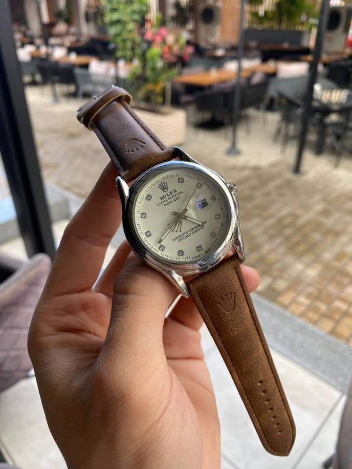 ساعة Rolex Leather Watch – Logo Hands Design لون اسود وهافان