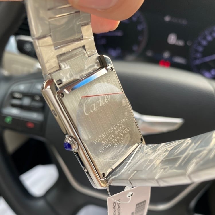 ساعة Cartier Classic Elegant Men’s Watch لون سيلفر ميناء بيضاء