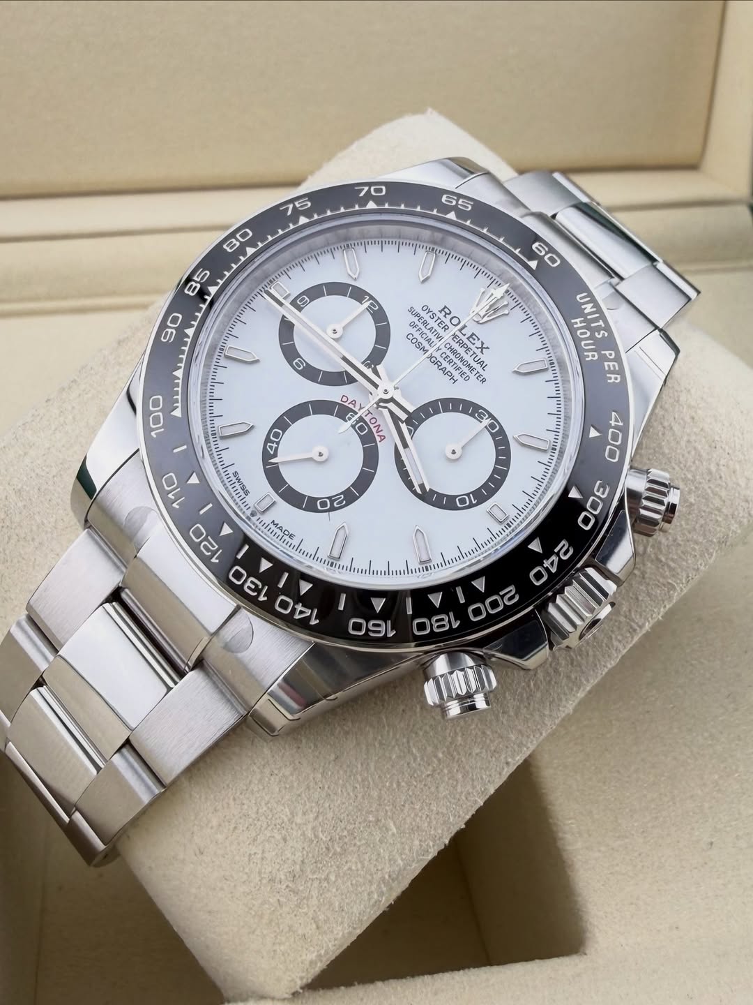 ساعة Rolex Daytona Chronograph Watch لون سيلفر بالكامل عدادات تعمل 