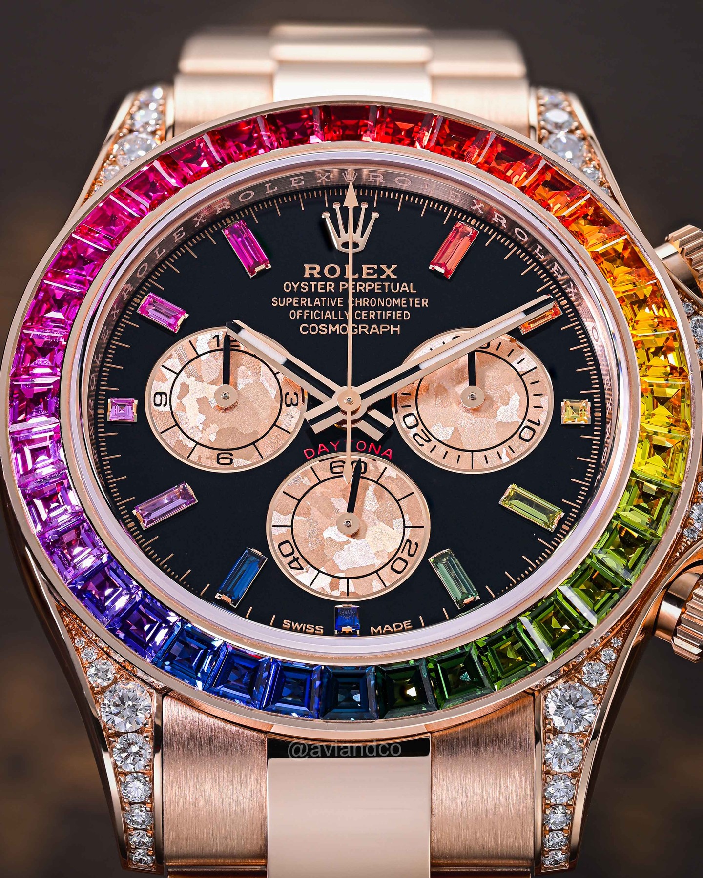 ساعة Rolex Daytona Rainbow Rose Gold Watch – Crystal Bezel ديتونة معدن روز جولد اطار ستراس