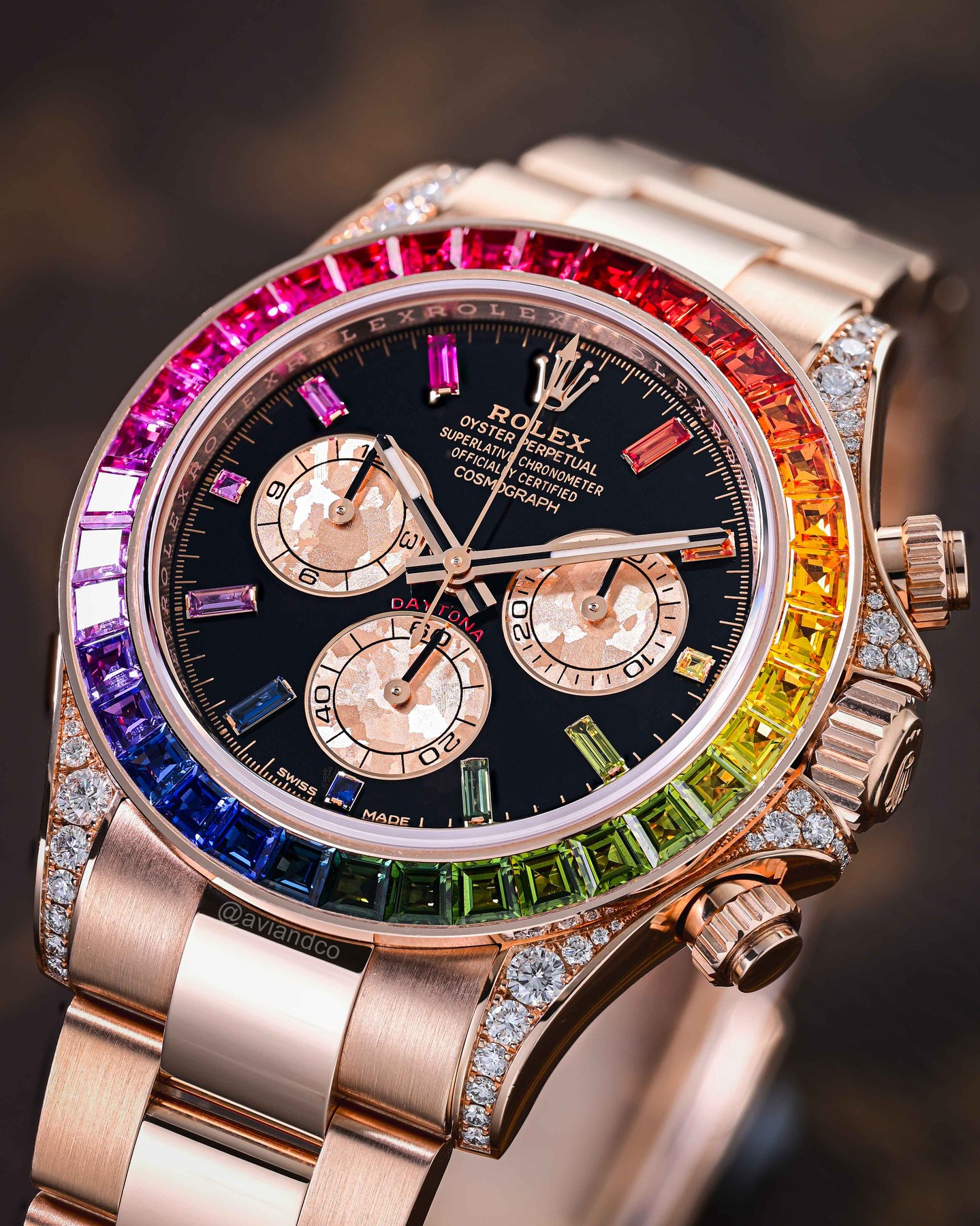 ساعة Rolex Daytona Rainbow Rose Gold Watch – Crystal Bezel ديتونة معدن روز جولد اطار ستراس